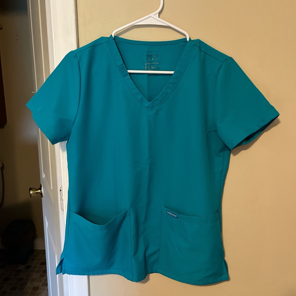 Cherokee Women’s Scrub Set